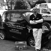 Dr. Natan Schleider